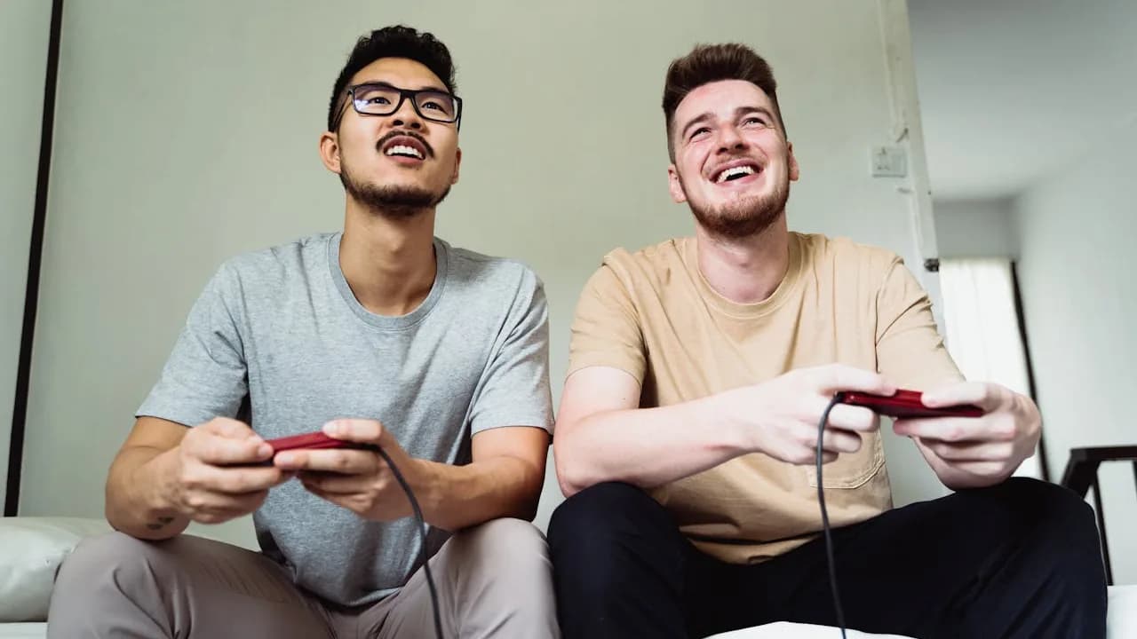 Die besten Couch-Koop Spiele 2026: Top 15 Multiplayer Games für Gruppen